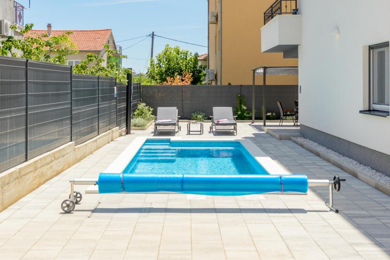 New, Private Heated Swimming Pool, Free Parking, Trogir Centar Apartment Exterior photo